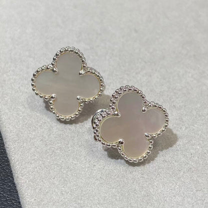 [Lume Jewels] CLOVER LARGE (20mm) 1 MOTIFS WHITE MOP STUD EARRINGS