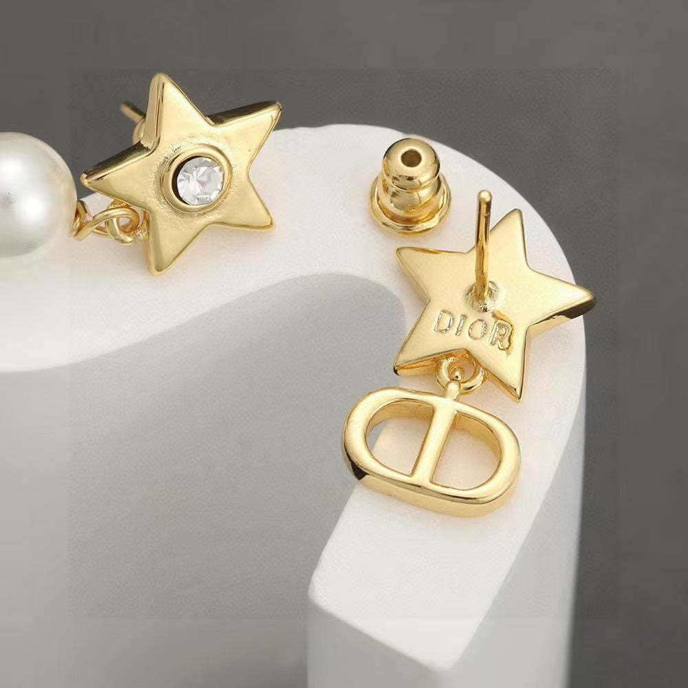 [Lume Jewels]CD Star-Shaped Letter Earrings