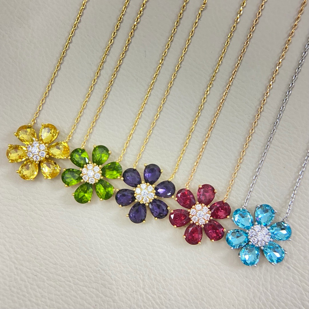 [Lume Jewels] flower necklace