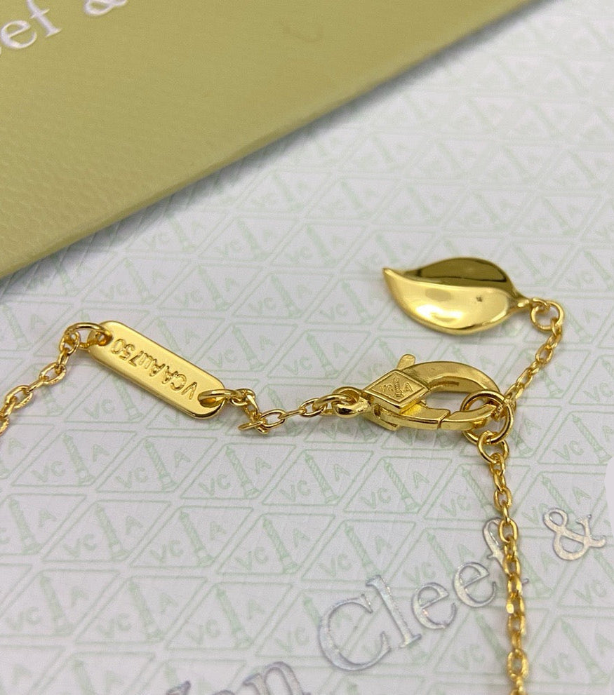 [Lume Jewels] flower necklace