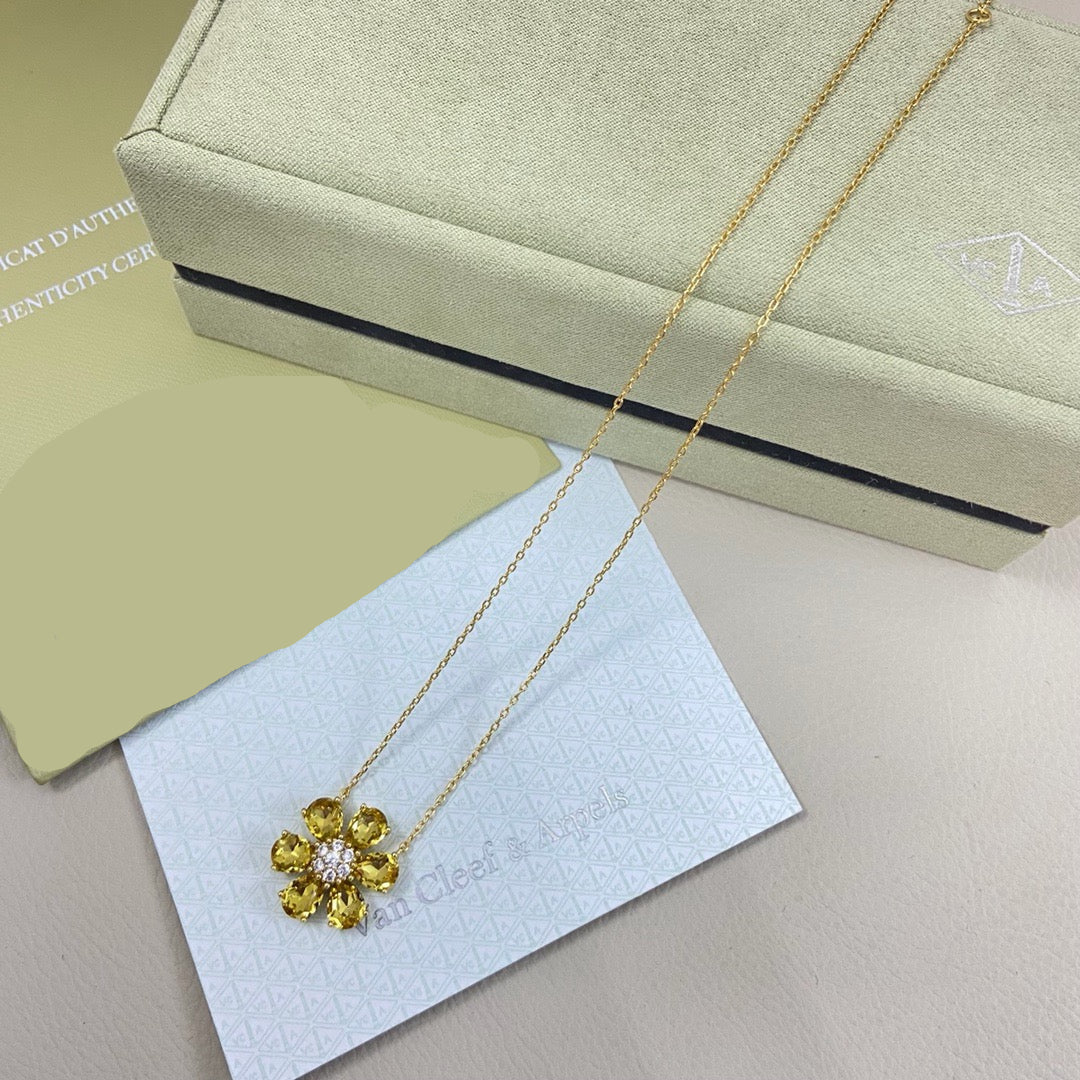 [Lume Jewels] flower necklace