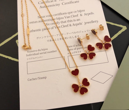 [Lume Jewels] Gold-tone Red Heart Pendant