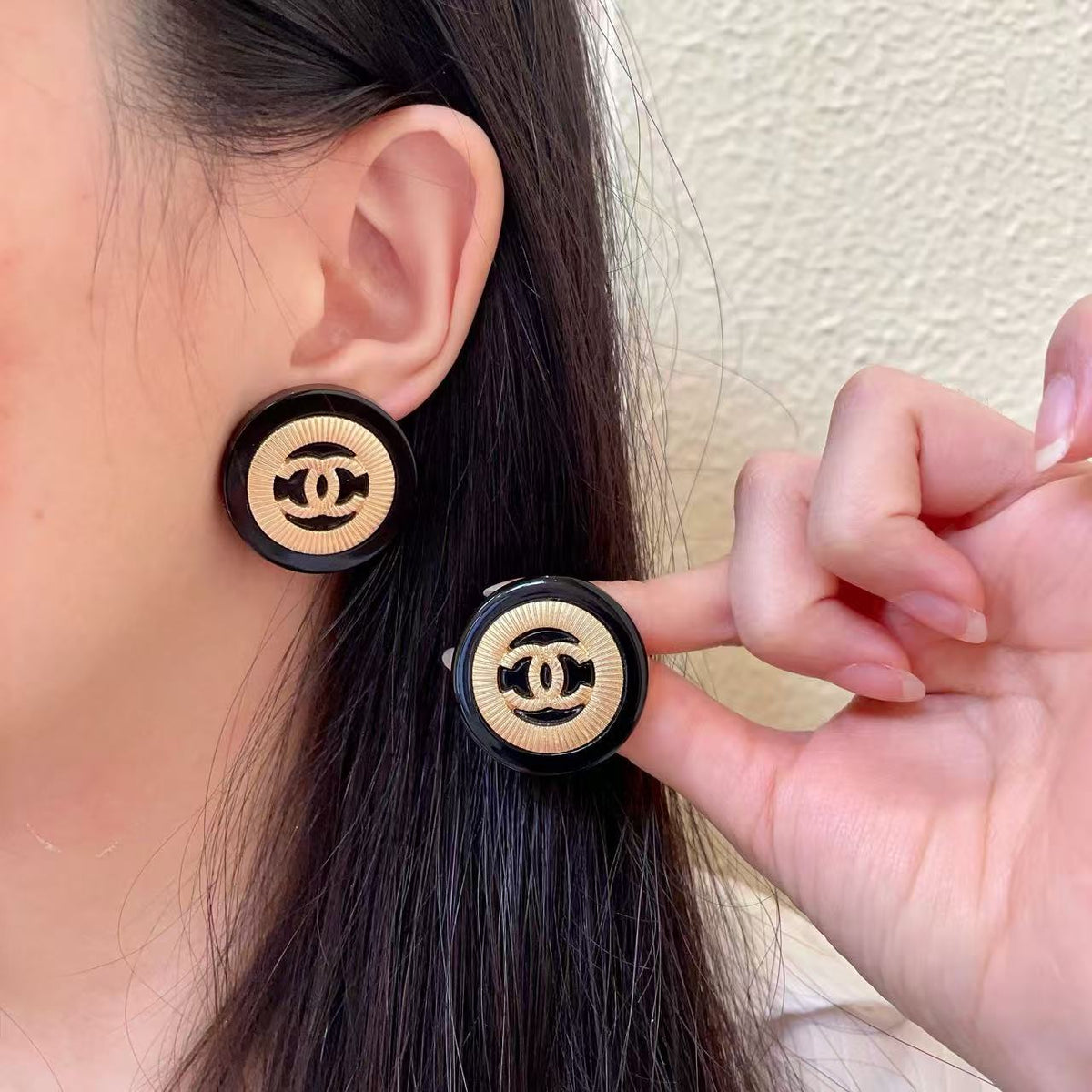 [Lume Jewels]Classic Double C Earrings