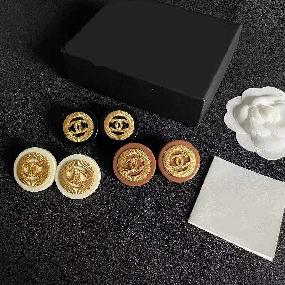 [Lume Jewels]Classic Double C Earrings