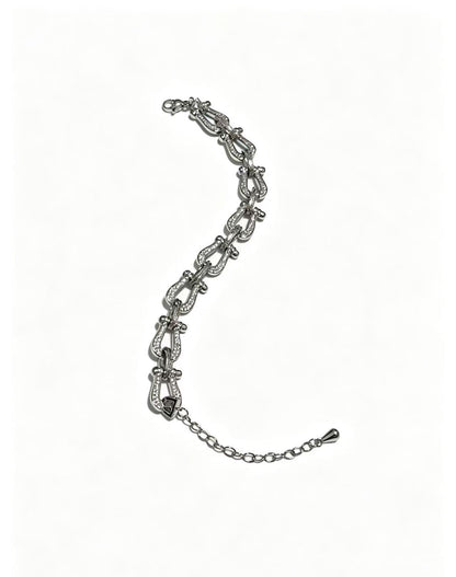 ¡®Lume JewelsDiamond-studded Horseshoe Bracelet