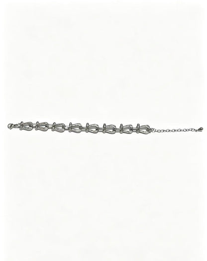 ¡®Lume JewelsDiamond-studded Horseshoe Bracelet