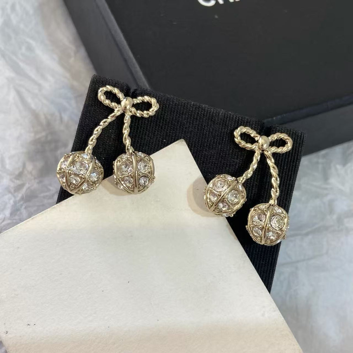 [Lume Jewels] Cherry Crystal Pavé Necklace & Stud Earrings& SeracelettB