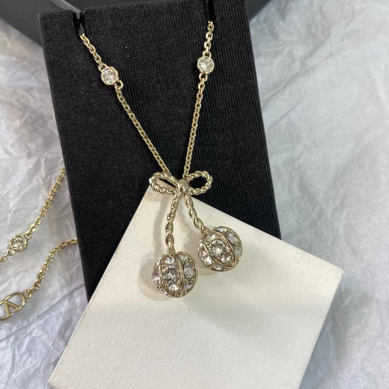 [Lume Jewels] Cherry Crystal Pavé Necklace & Stud Earrings& SeracelettB