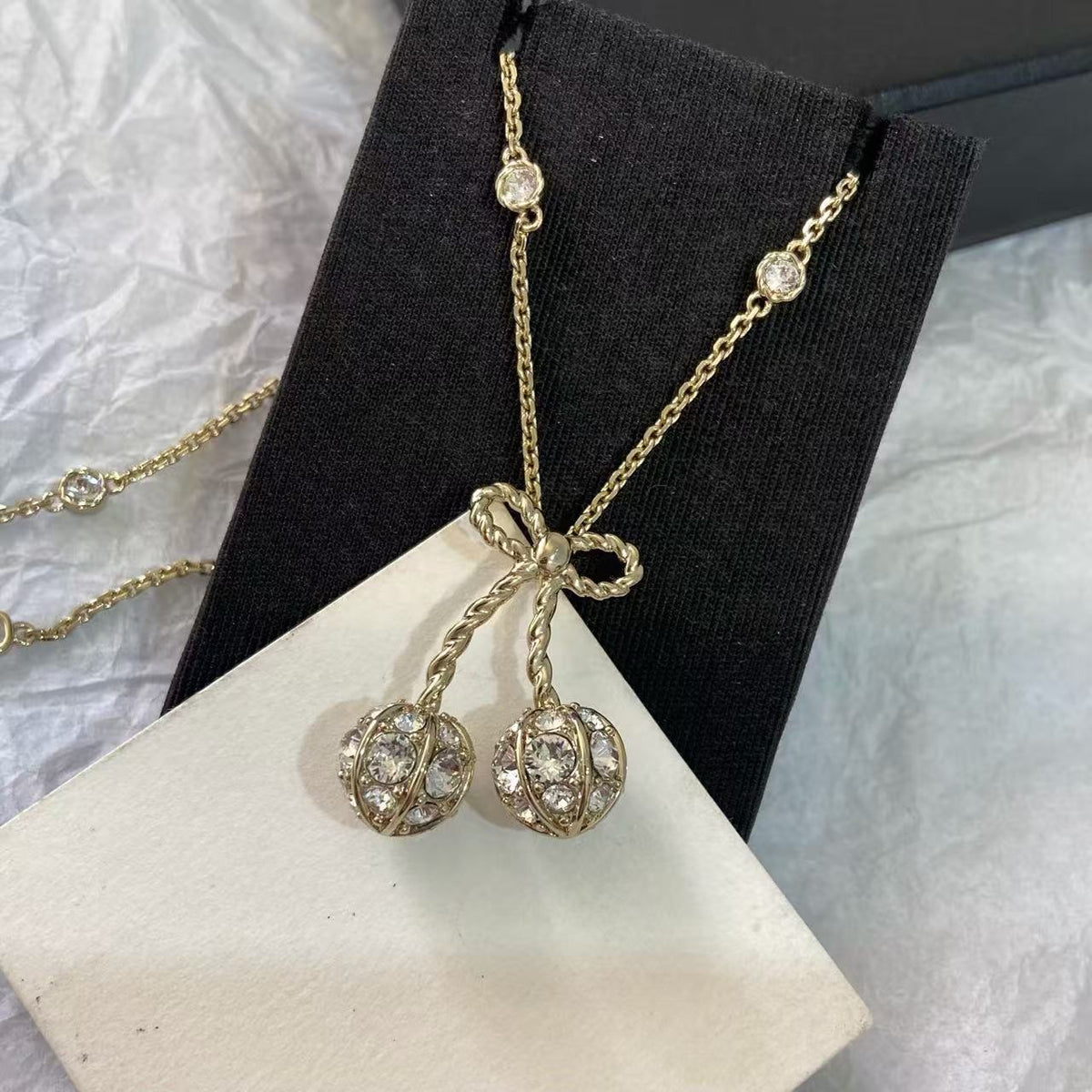 [Lume Jewels] Cherry Crystal Pavé Necklace & Stud Earrings& SeracelettB