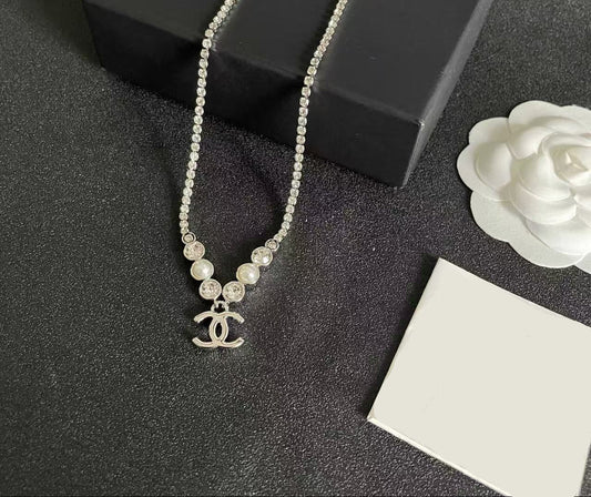 [Lume Jewels]Double C Necklace with Pearls & Cubic Zirconia