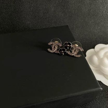 [Lume Jewels]Mini Camellia Stud Earrings