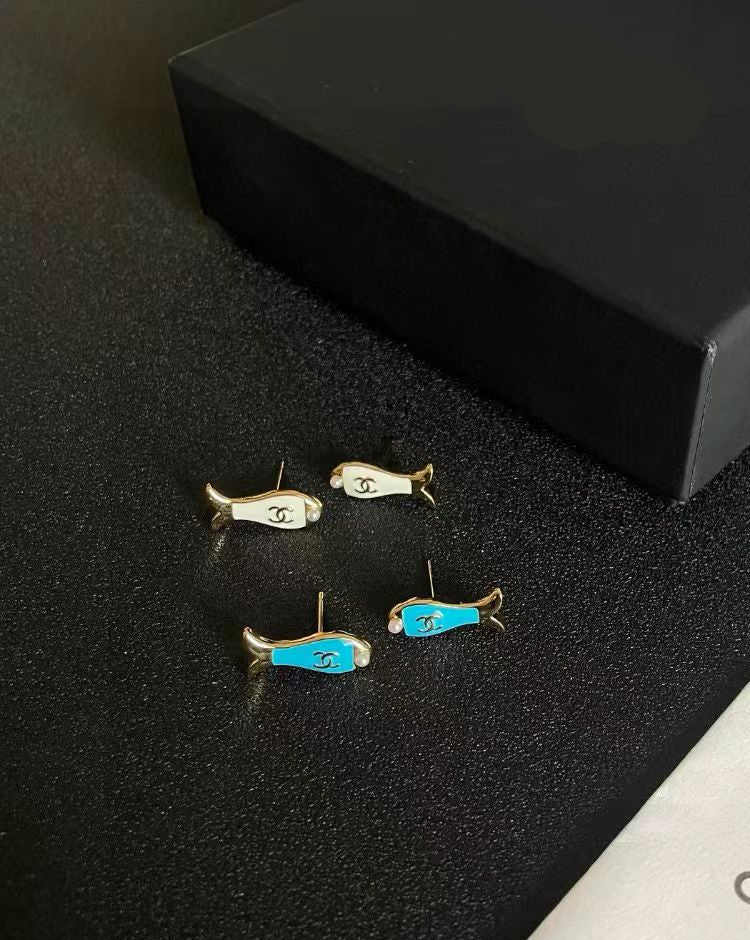 [Lume Jewels]Fish Stud Earrings