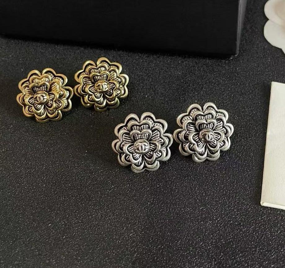 [Lume Jewels]Vintage Camellia Earrings