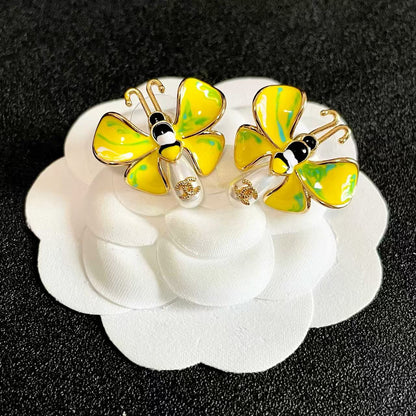 [Lume Jewels] Ladybug Enamel & Faux Pearl Clip-On Earrings