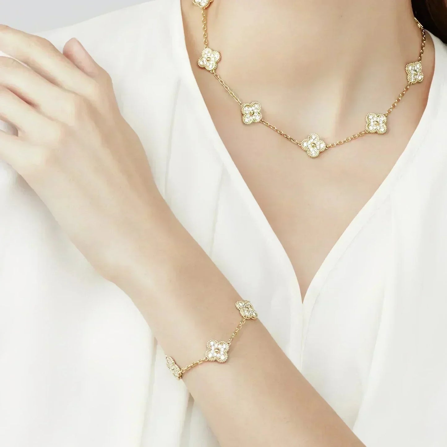 [Lume Jewels] New  CLOVER 5 MOTIF FULL DIAMOND BRACELET COLLECTION