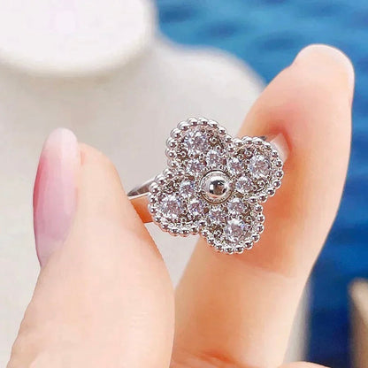 ¡®Lume Jewels¡¯CLOVER DIAMOND RING