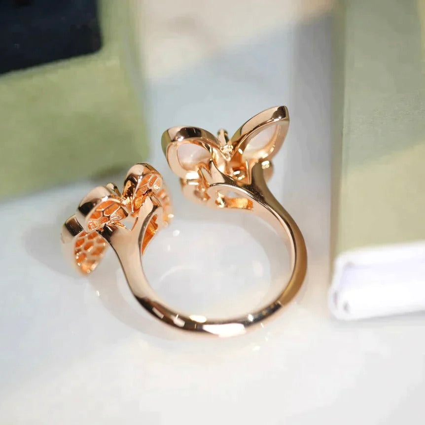 ¡®Lume Jewels¡¯TWIN BUTTERFLY DIAMOND MOP RING