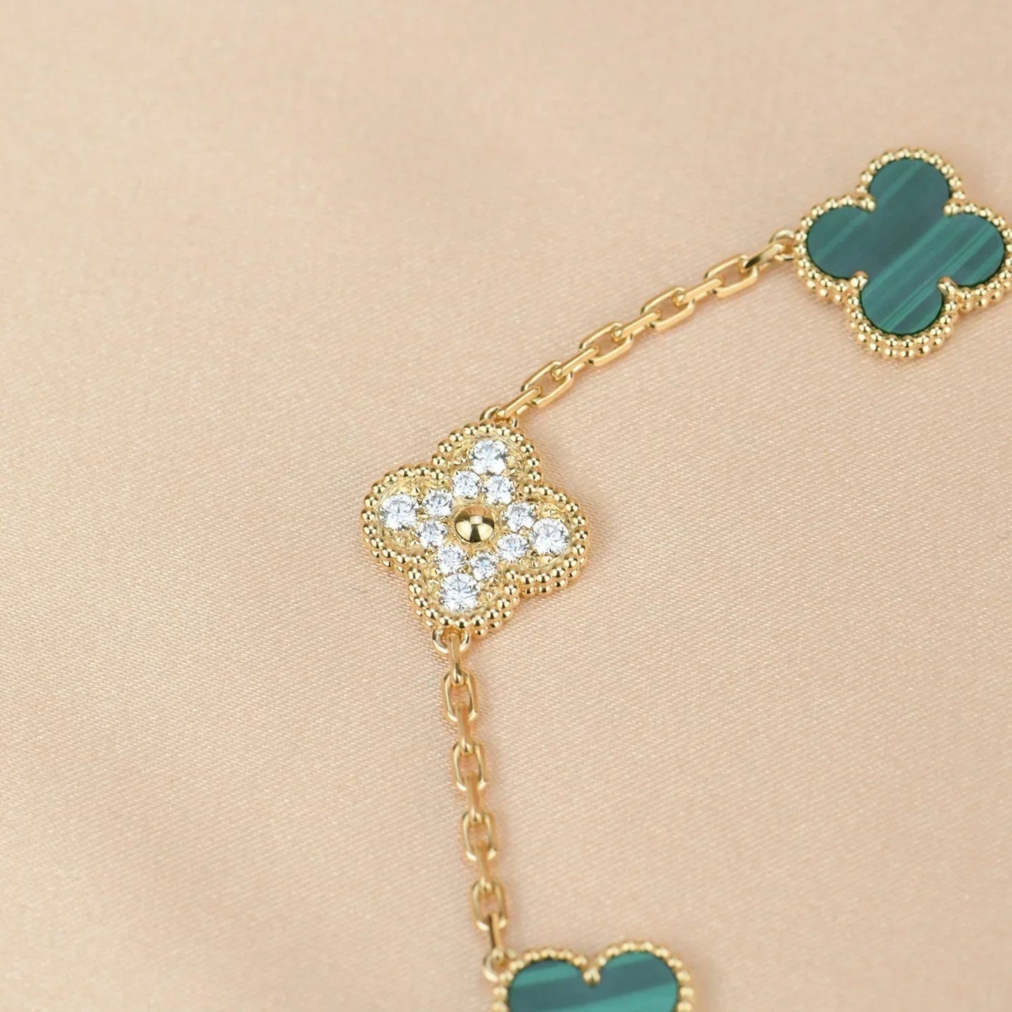 [Lume Jewels]New  CLOVER 5 MOTIF MALACHITE BRACELET COLLECTION