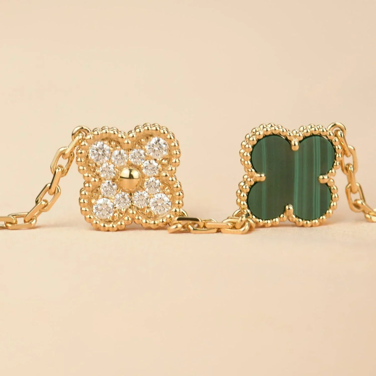 [Lume Jewels]New  CLOVER 5 MOTIF MALACHITE BRACELET COLLECTION