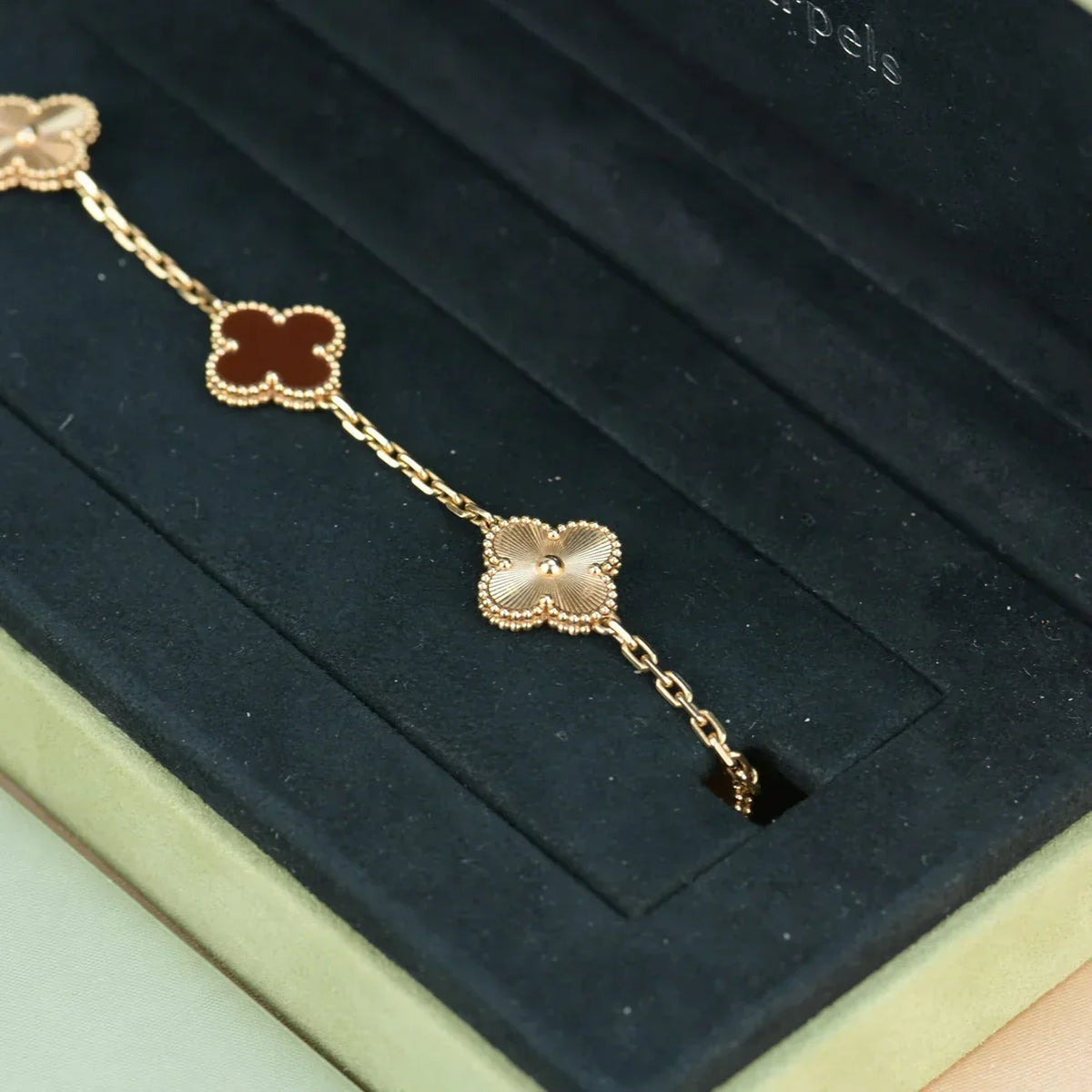 [Lume Jewels]New  CLOVER 5 MOTIF RED CORNELIAN BRACELET COLLECTION