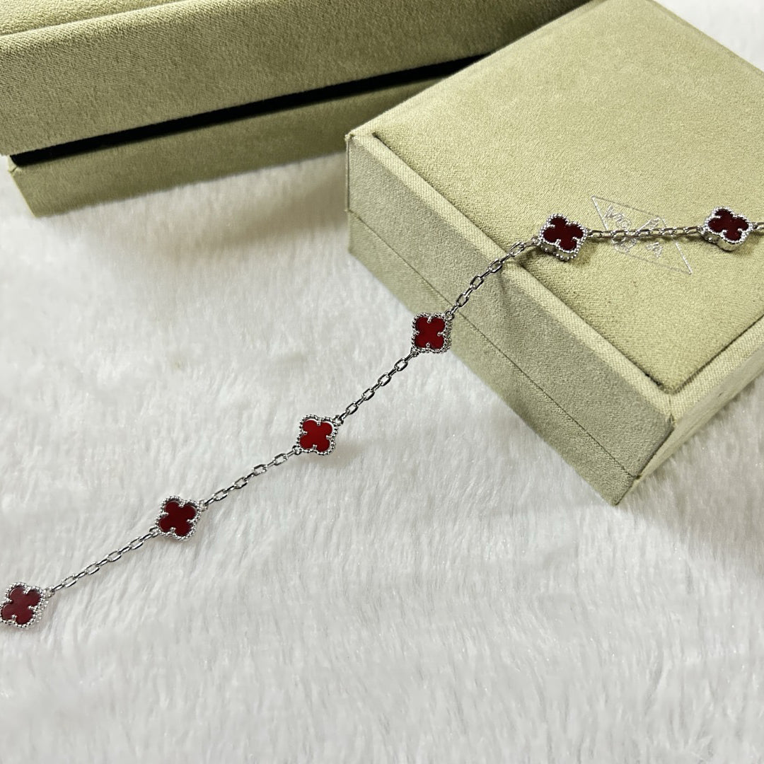 [¡®Lume Jewels¡¯]CLOVER 6 MOTIF RED AGATE BRACELET
