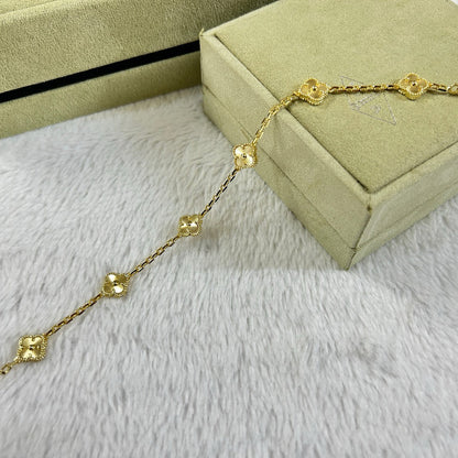 [Lume Jewels]New CLOVER 6 MOTIF DIAMOND BRACELET