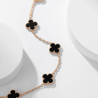 ¡®Lume Jewels¡¯CLOVER 10 MOTIFS ONYX NECKLACE