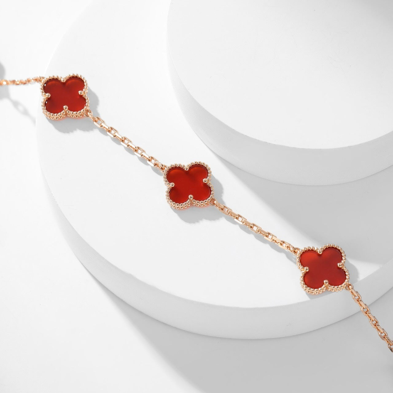 ¡®Lume Jewels¡¯CLOVER 10 MOTIFS CARNELIAN NECKLACE