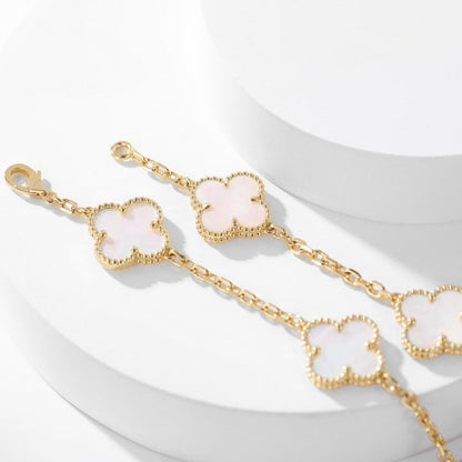 ¡®Lume Jewels¡¯CLOVER 10 MOTIFS WHITE MOTHER OF PEARL NECKLACE