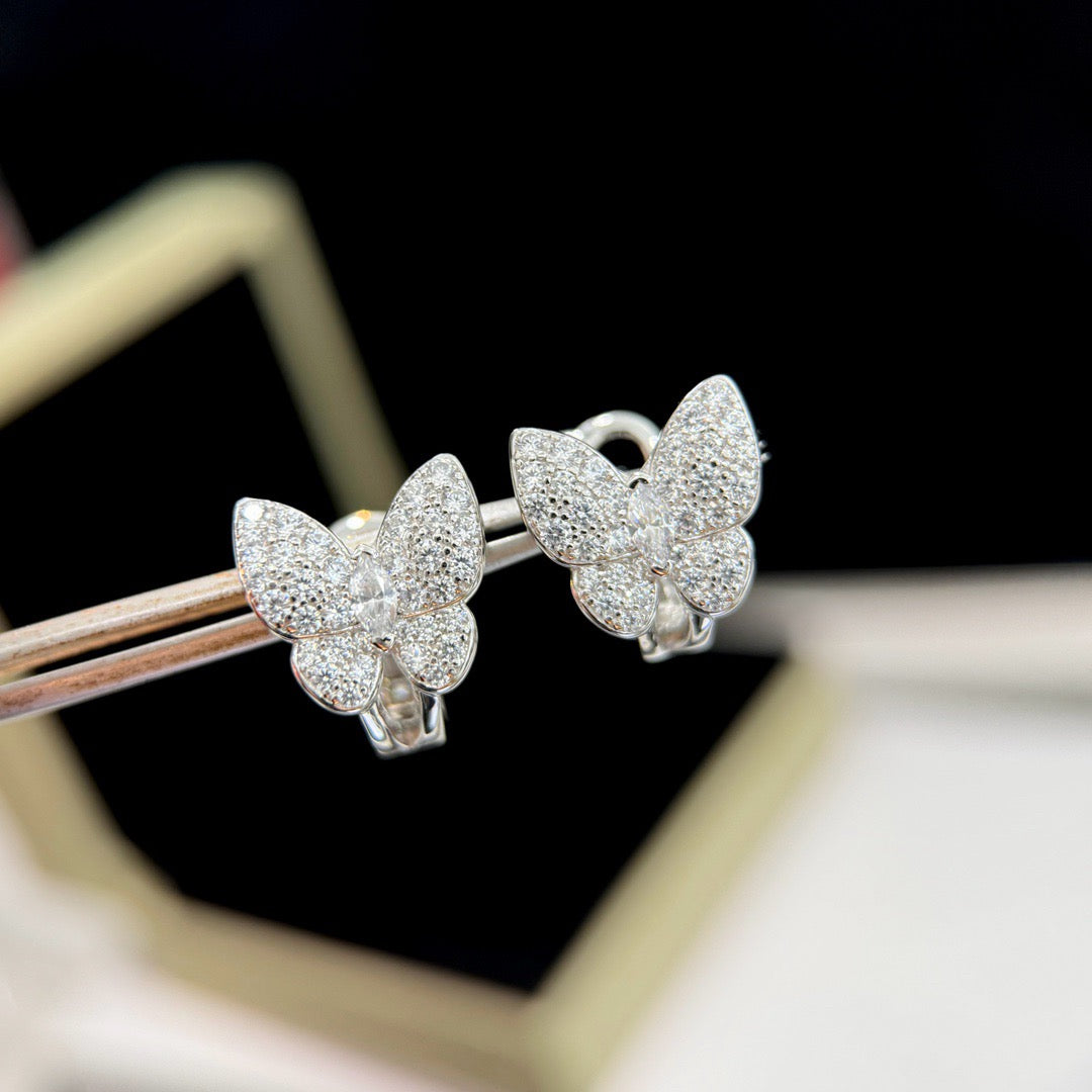 ¡®Lume Jewels¡¯BUTTERFLY ALL DIAMOND EARRINGS