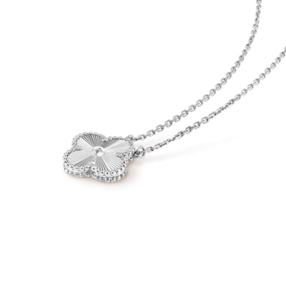 ¡®Lume Jewels¡¯CLOVER 15MM LASER NECKLACE SILVER