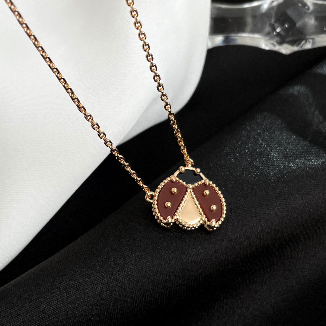 ¡®Lume Jewels¡¯LUCKY  CARNELIANS LADYBUG NECKLACE