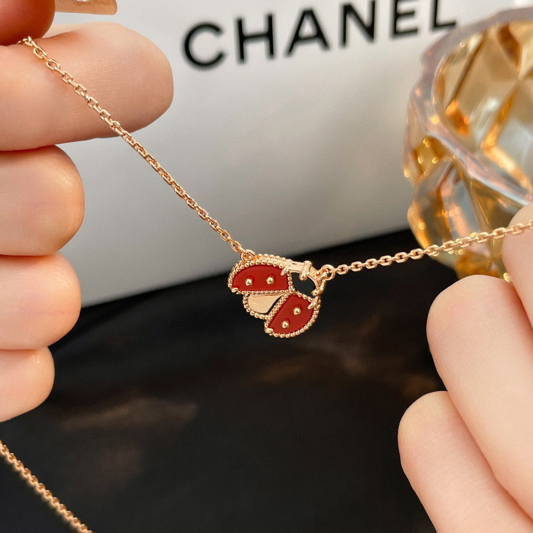 ¡®Lume Jewels¡¯LUCKY  CARNELIANS LADYBUG NECKLACE