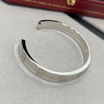 ¡®Lume Jewels¡¯LOVE BRACELET 6.1MM 1 DIAMOND OPEN CUFF