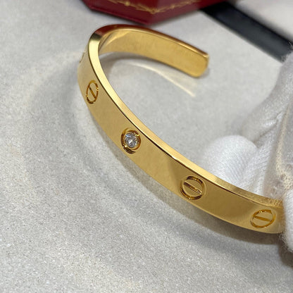 ¡®Lume Jewels¡¯LOVE BRACELET 6.1MM 1 DIAMOND OPEN CUFF