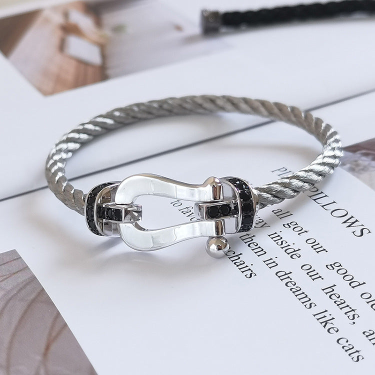 ¡®Lume Jewels¡¯FORCE LARGE HORSESHOE BLACK DIAMOND BRACELET SILVER