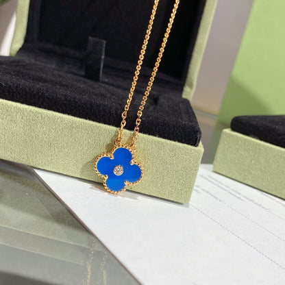 ¡®Lume Jewels¡¯CLOVER 15MM DIAMOND AND BLUE AGATE NECKLACE