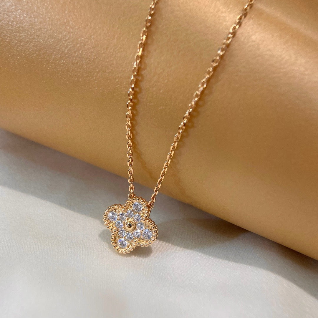 ¡®Lume Jewels¡¯CLOVER 15MM DIAMOND SINGLE FLOWER NECKLACE