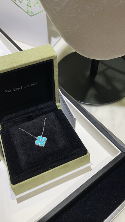 ¡®Lume Jewels¡¯CLOVER 15MM DIAMOND SVRES PORCELAIN  NECKLACE SILVER