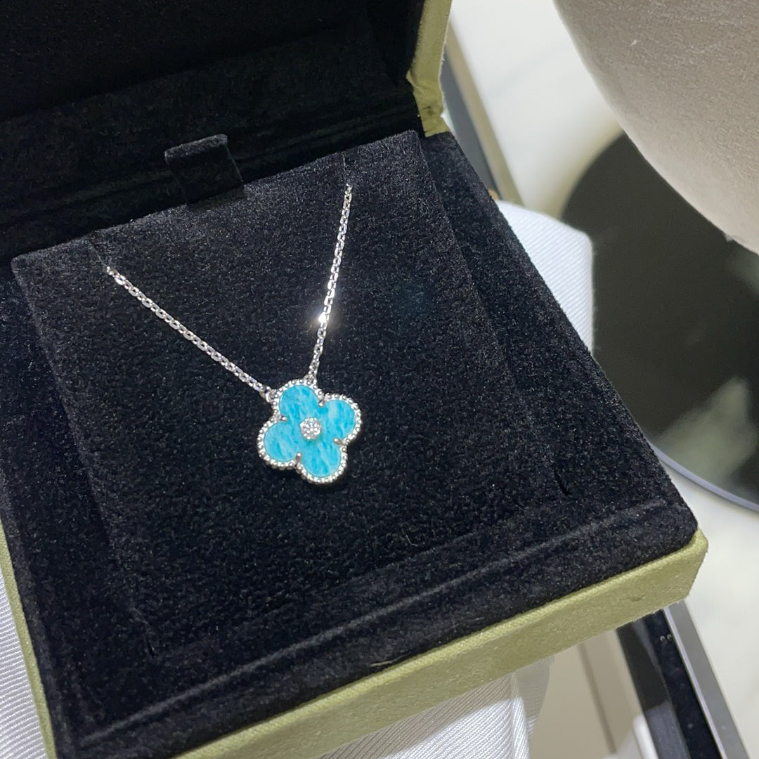 ¡®Lume Jewels¡¯CLOVER 15MM DIAMOND SVRES PORCELAIN  NECKLACE SILVER