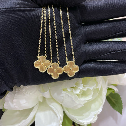 ¡®Lume Jewels¡¯CLOVER 15MM LASER NECKLACE