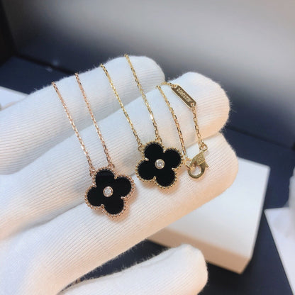 ¡®Lume Jewels¡¯CLOVER 15MM DIAMOND ONYX NECKLACE
