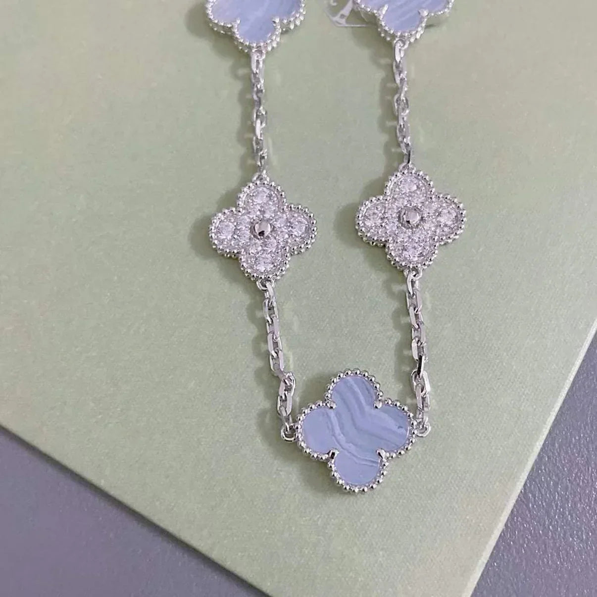 [Lume Jewels]New  CLOVER 5 MOTIF PURPLE CHALCEDONY BRACELET COLLECTION