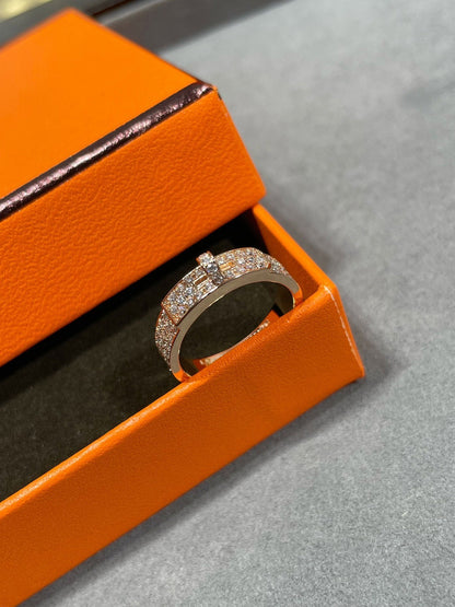 ¡®Lume Jewels¡¯KELLY PINK GOLD DIAMOND RING