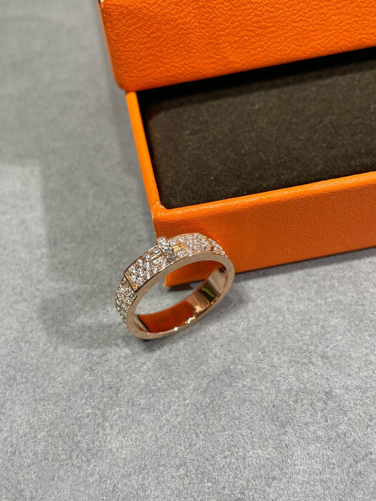 ¡®Lume Jewels¡¯KELLY PINK GOLD DIAMOND RING
