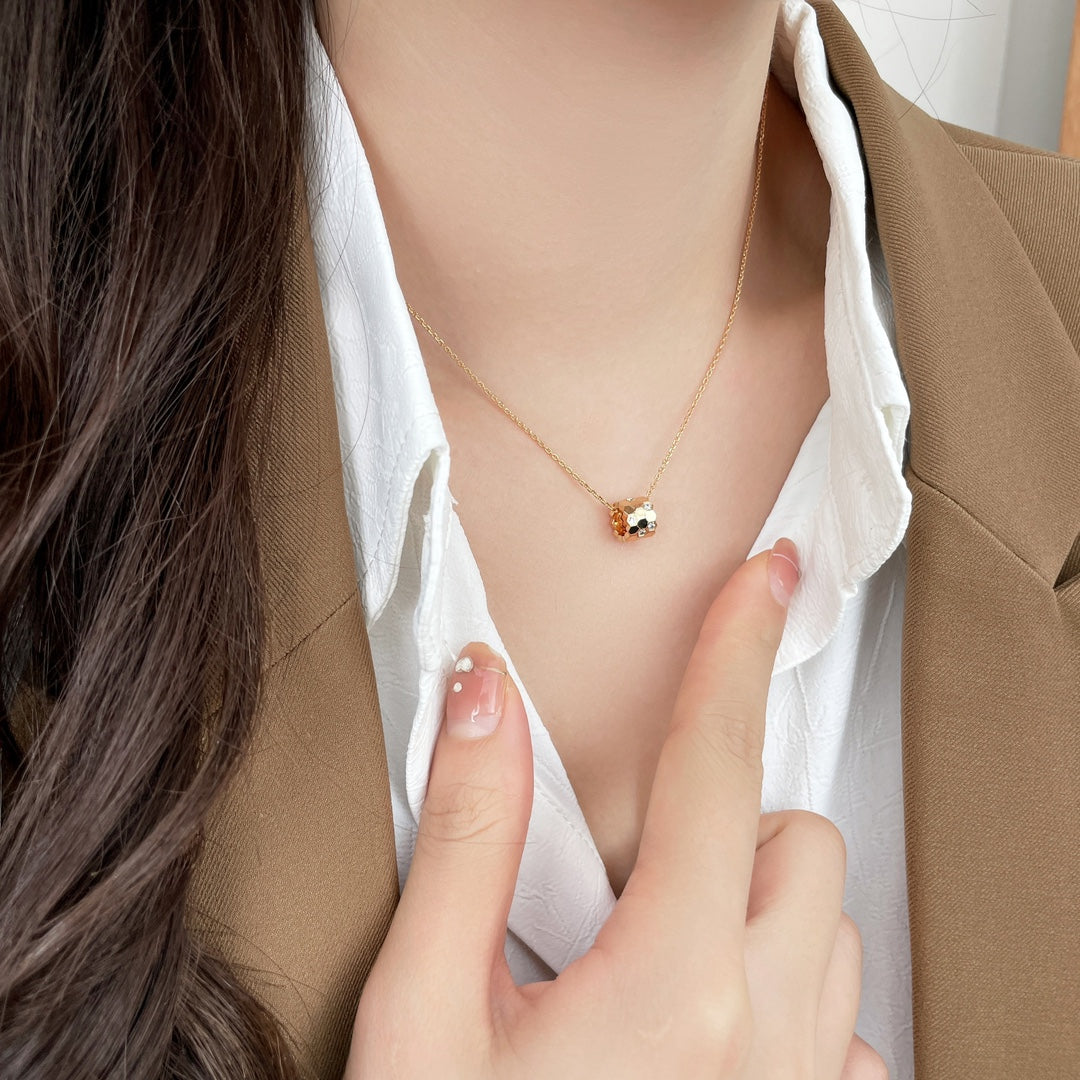 ¡®Lume Jewels¡¯BEE MINI PEDANT DIAMOND NECKLACE