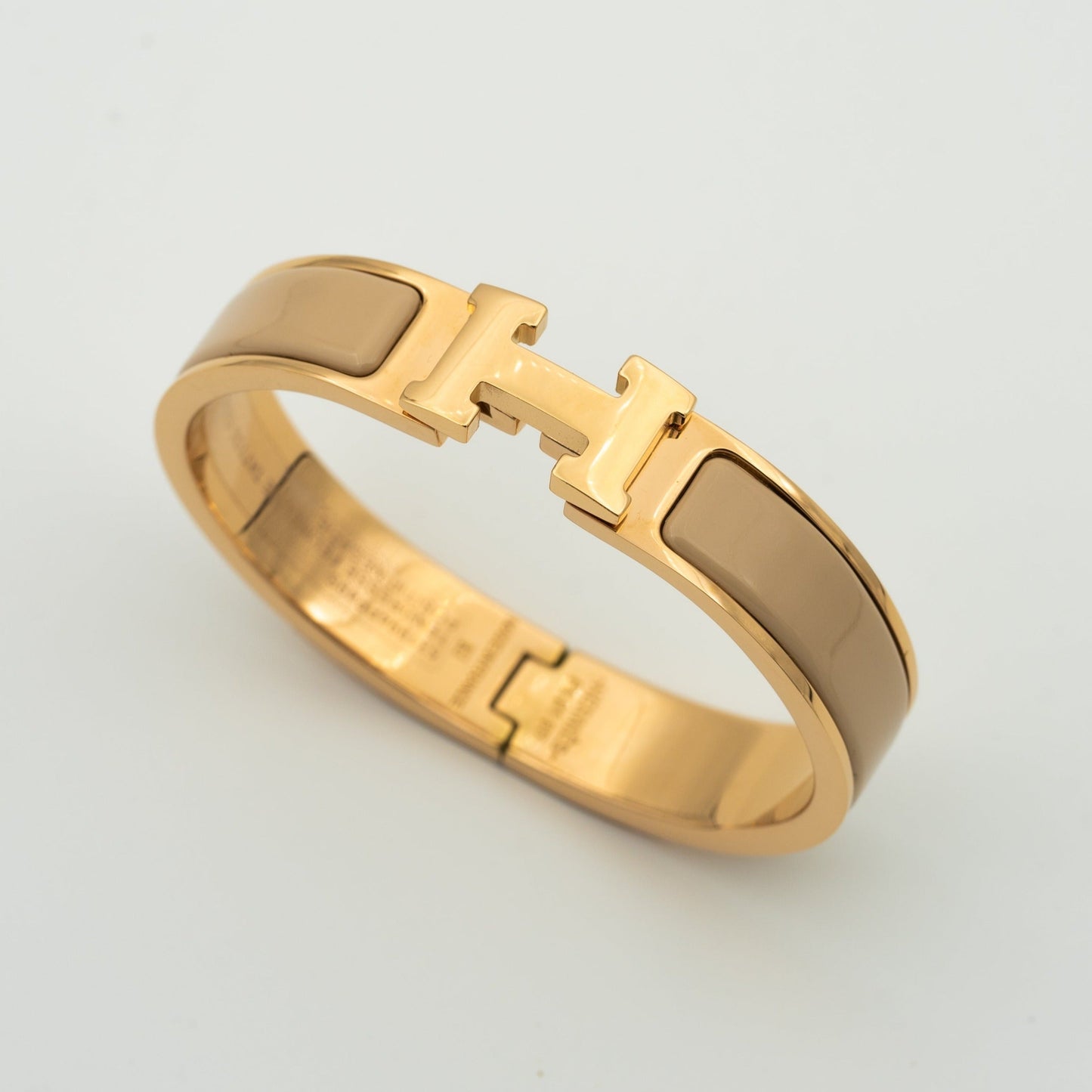 ¡®Lume Jewels¡¯H GREY BRACELET