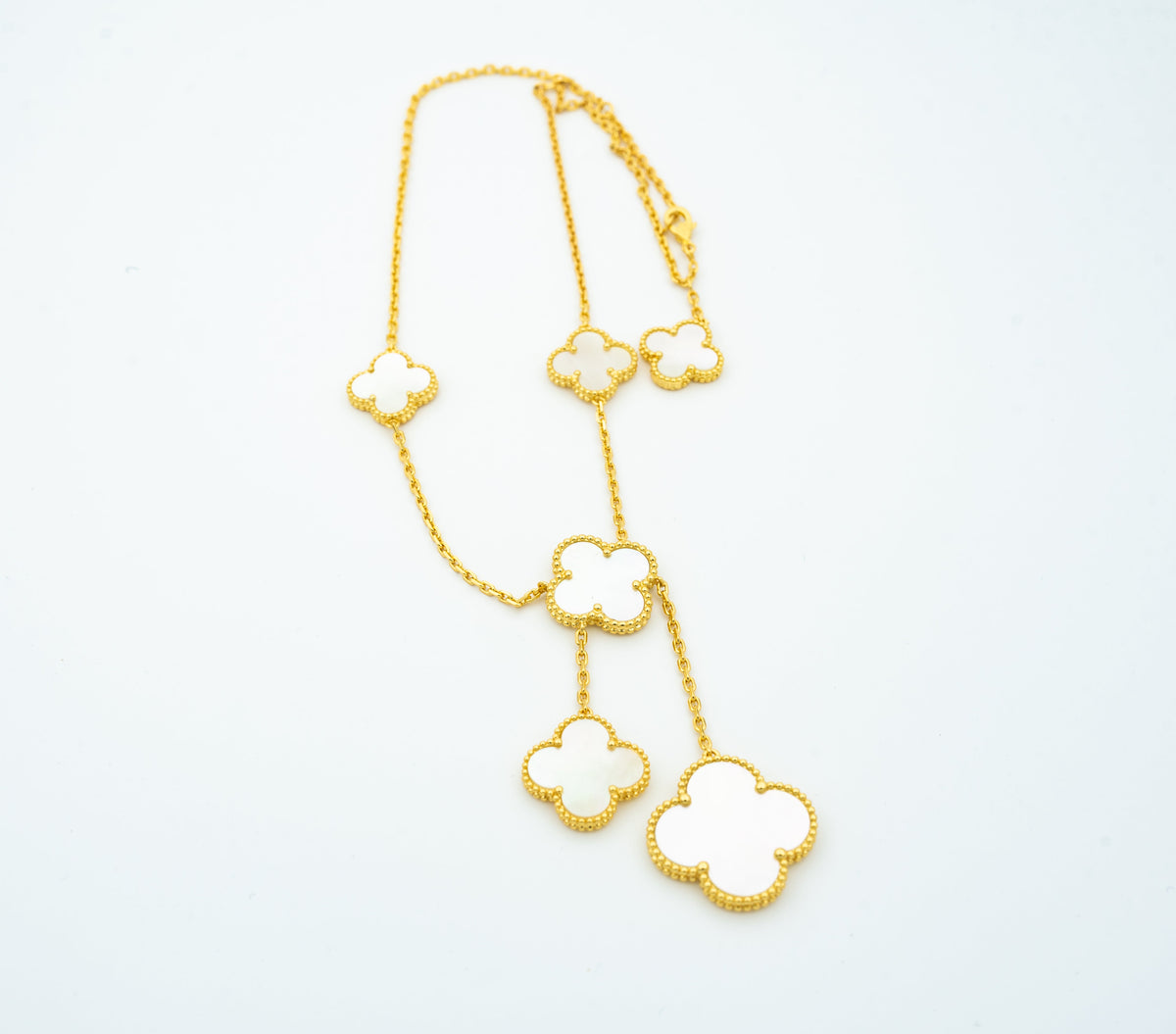 ¡®Lume Jewels¡¯CLOVER MOTHER OF PEARL NECKLACE 6 MOTIF