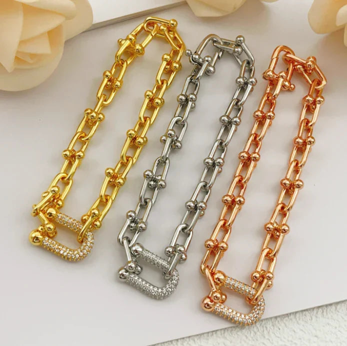 [Lume Jewels] TF HORSESHOE BUCKLE DIAMOND BRACELET