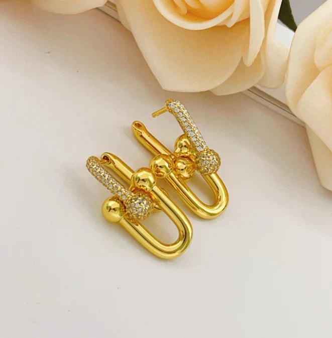 [Lume Jewels]TF HORSESHOE BUCKLE DIAMOND EARRINGS